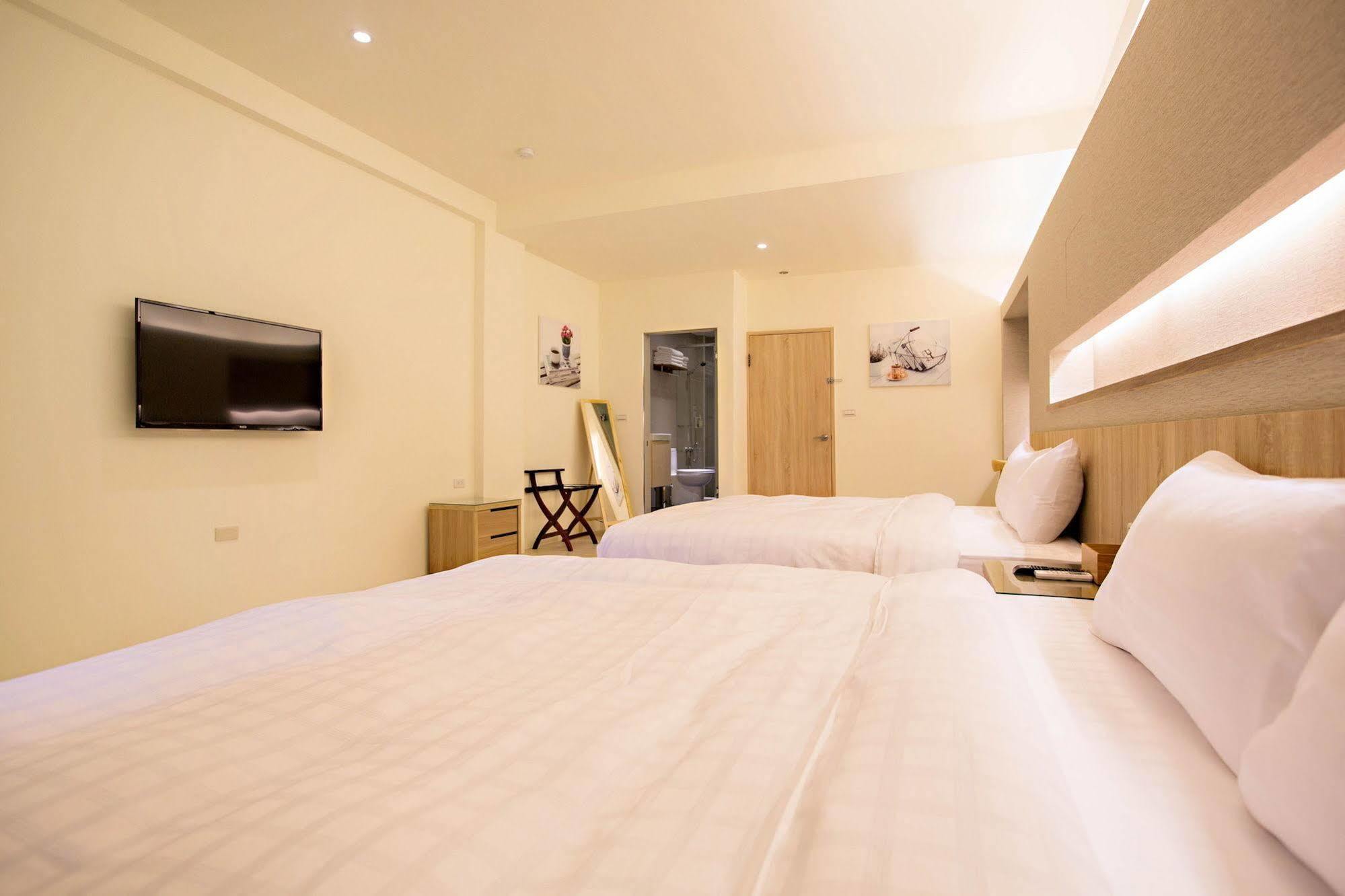 Traveller-Inn Zhongzheng Library T'ai-tung Zewnętrze zdjęcie